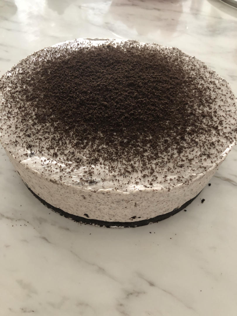 【奥利奥冻芝士蛋糕】拯救新手的免烤美味甜点