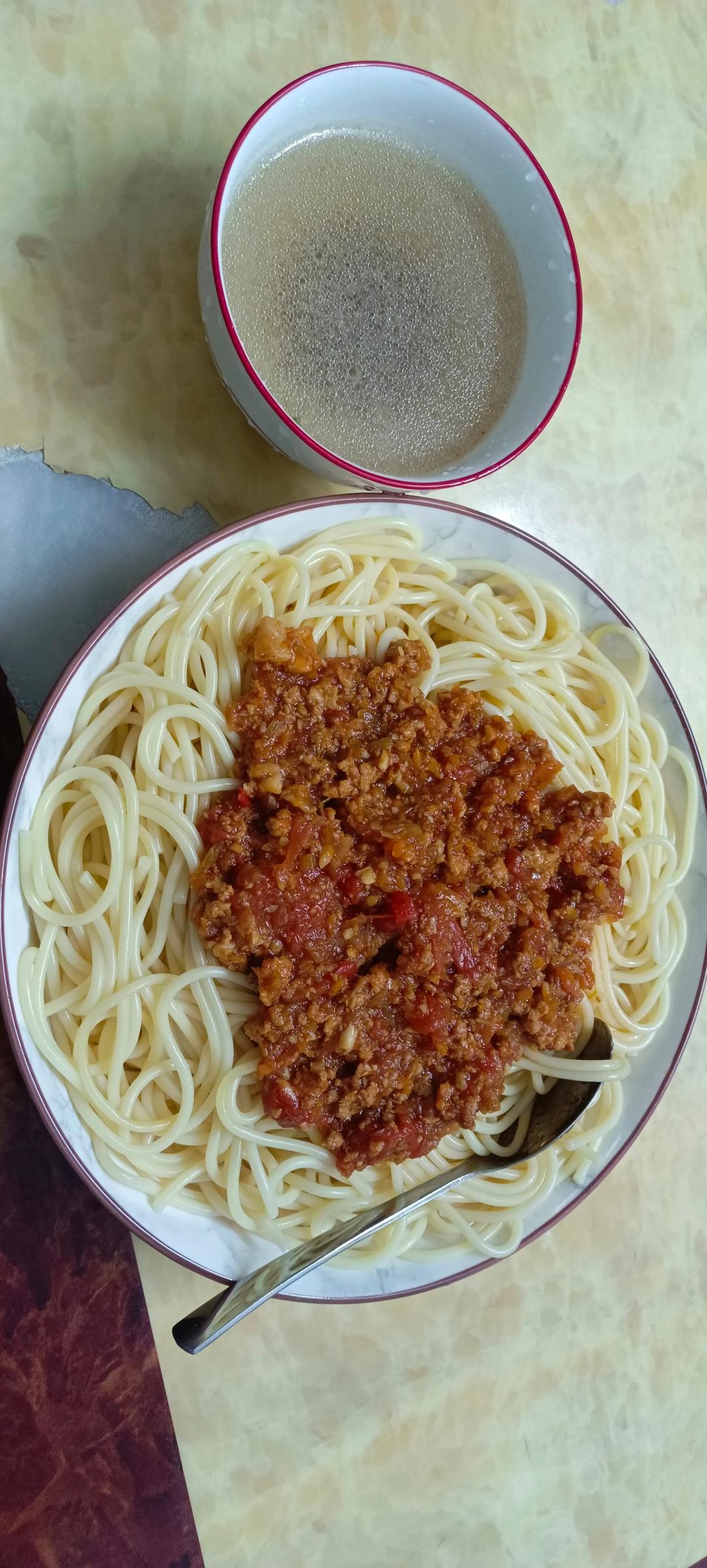 番茄肉酱意面