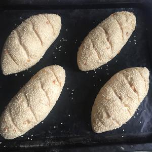 奶香花生面包的做法 步骤10