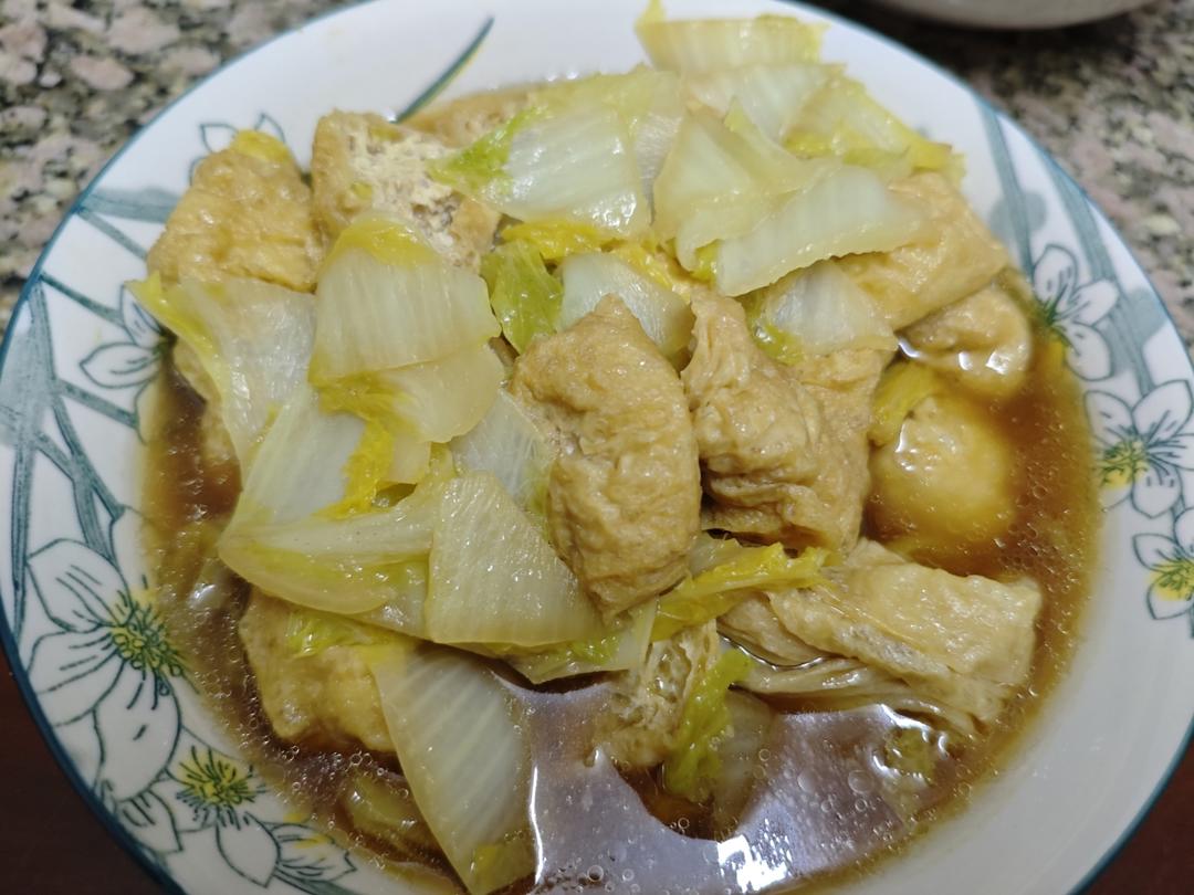 好吃到连汤汁都不剩的白菜焖豆泡，给肉都不换