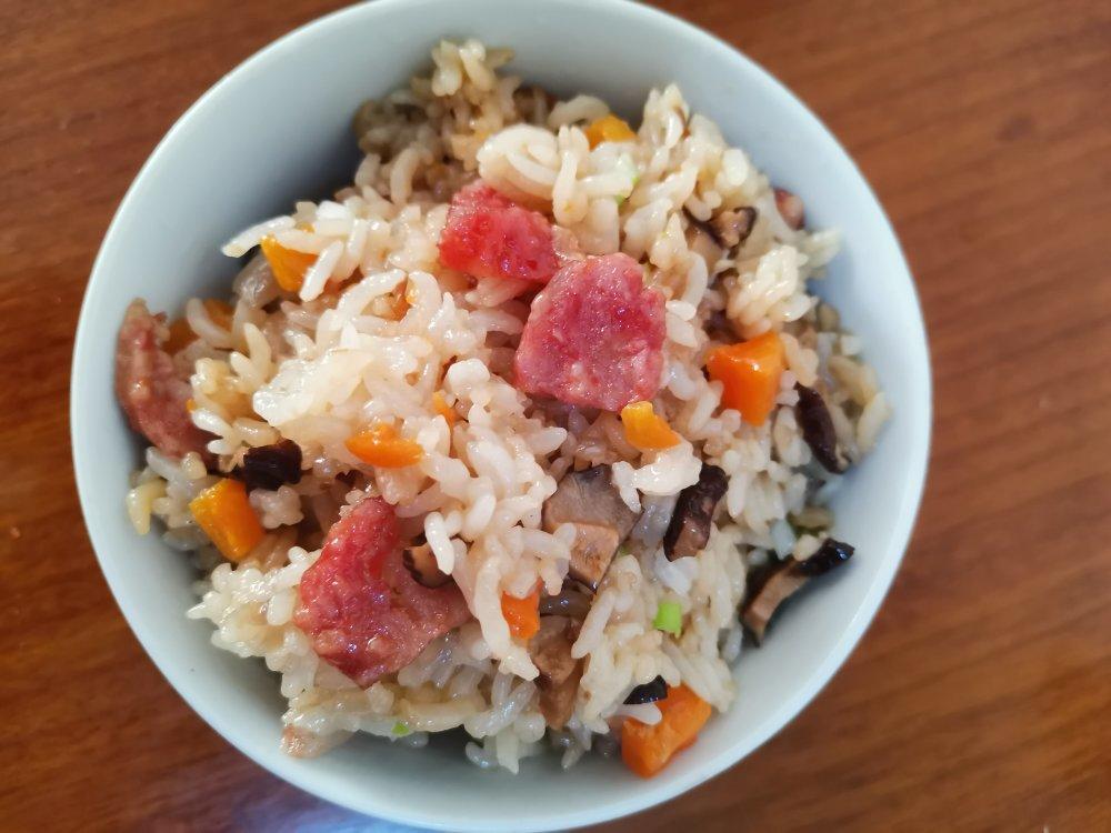 广式香肠炒饭