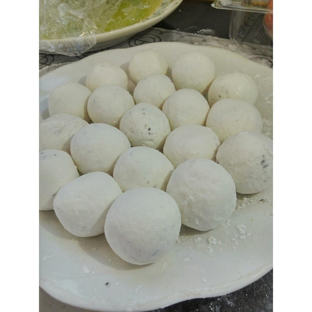 黑芝麻汤圆
