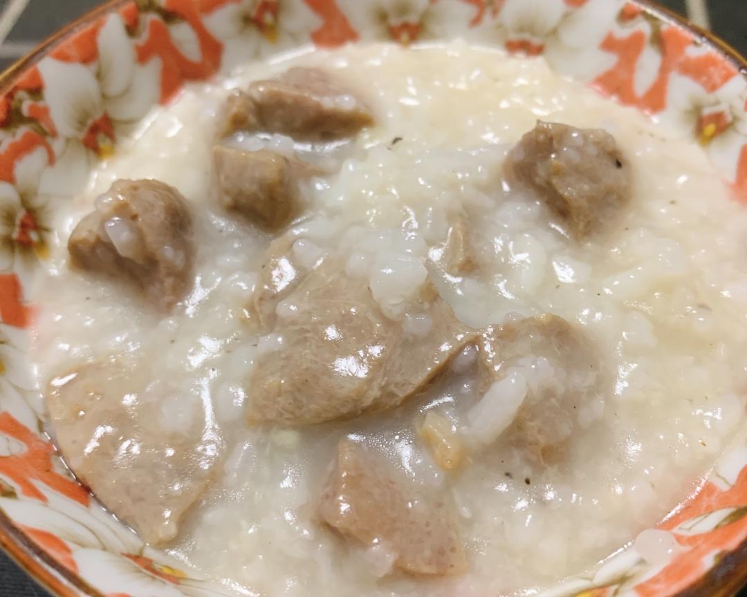 蒜香黑椒牛肉丸粥的做法