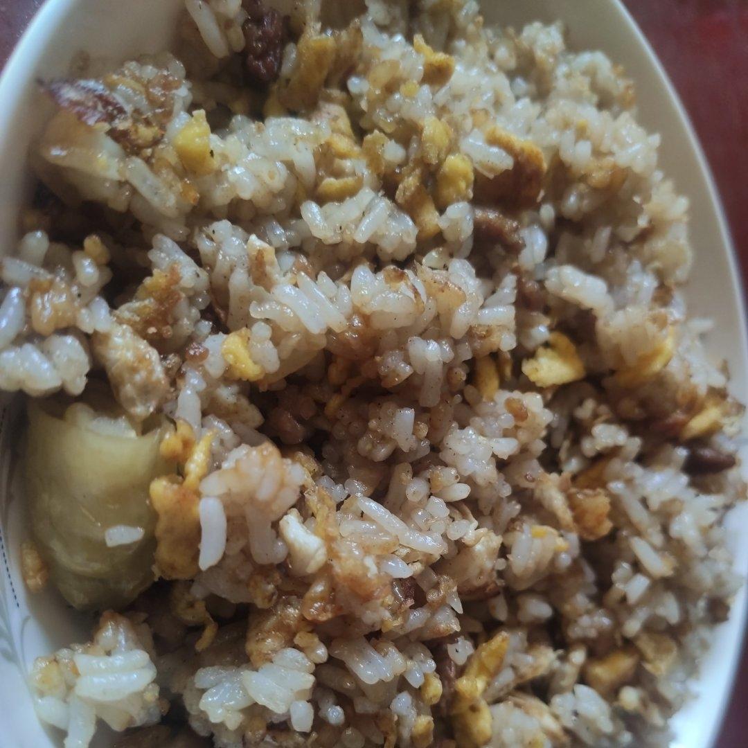 厨师长教你“蛋炒饭”如何做才好吃，答案都在这里面！