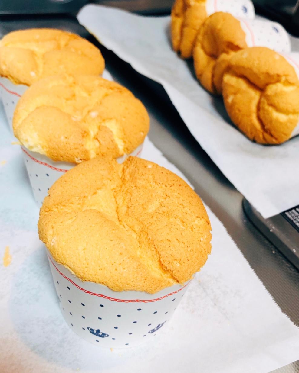 不塌不皱的光滑圆润版纸杯戚风（内含减糖版宝宝可吃）