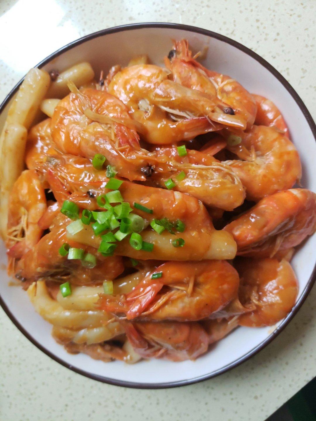 油焖大虾煮年糕