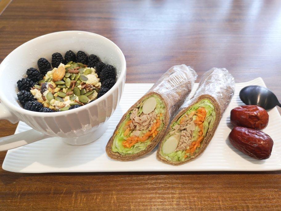 全麦煎饼卷一切