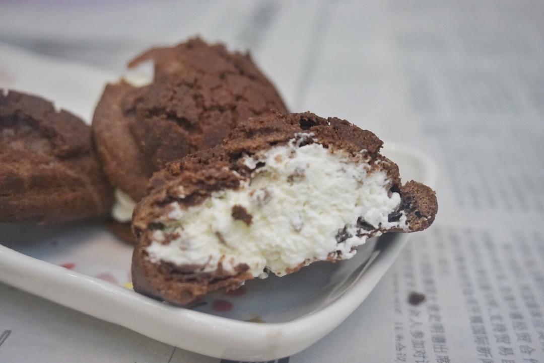 巧克力酥皮泡芙Chocolate Puff