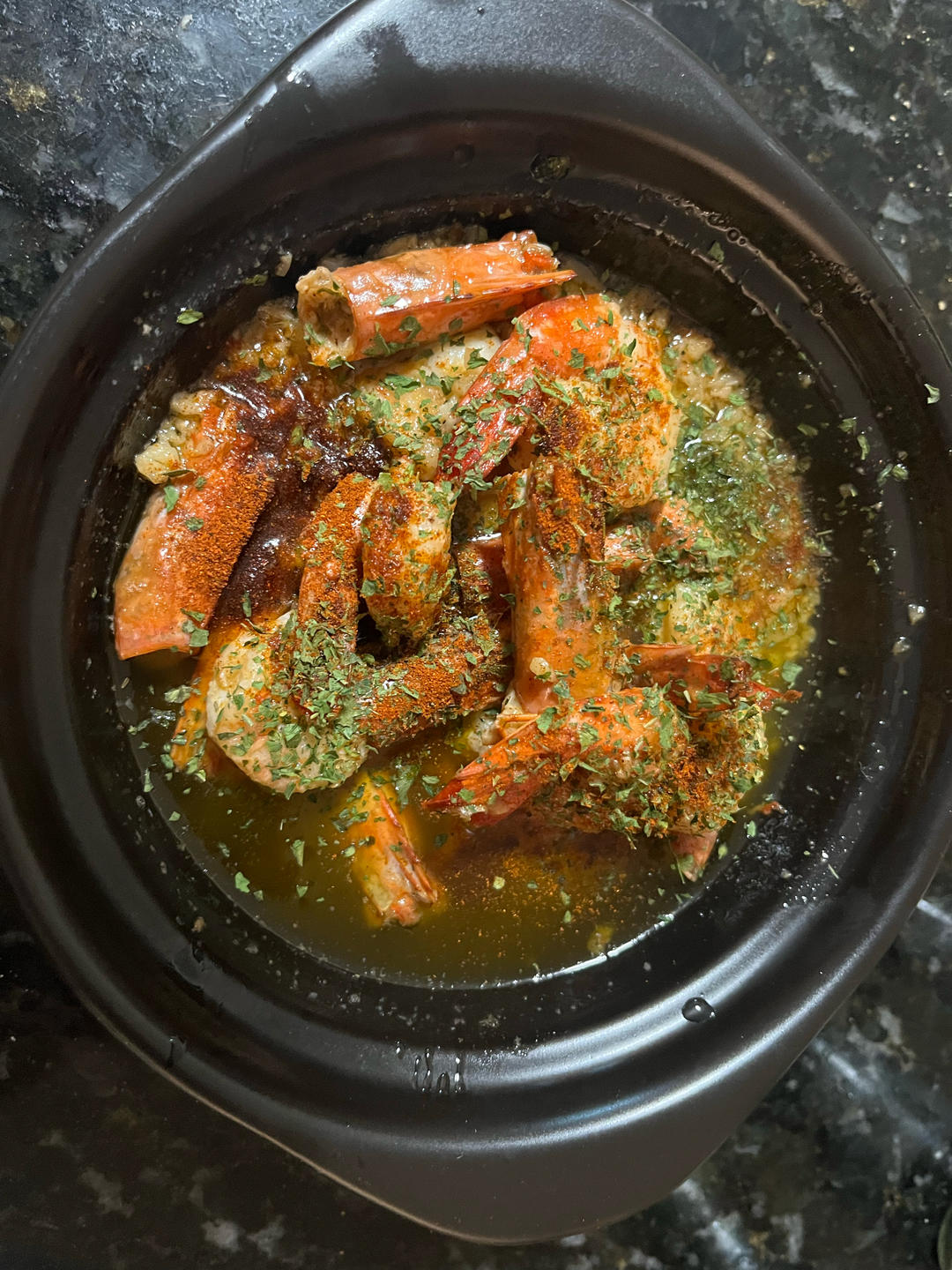 西班牙橄榄油蒜蓉焗虾