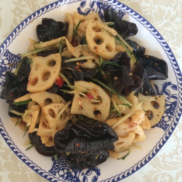 凉拌黑木耳
