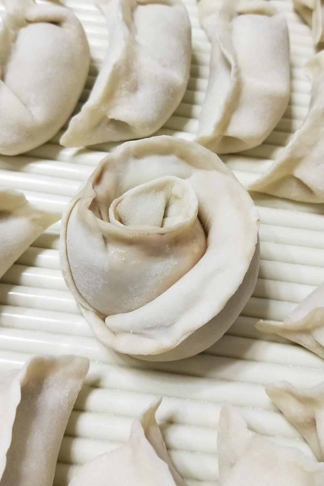 玫瑰花饺子