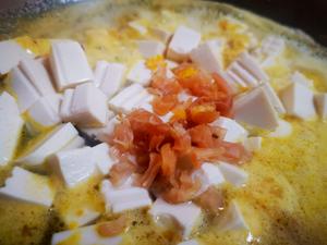 米饭杀手：蟹黄豆腐的做法 步骤4