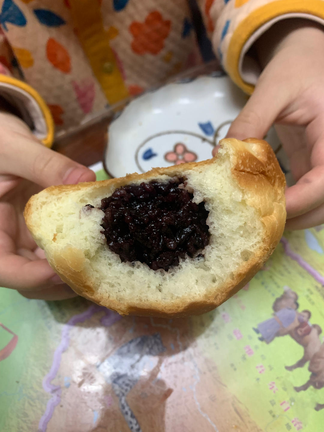 软软萌萌的紫米小面包