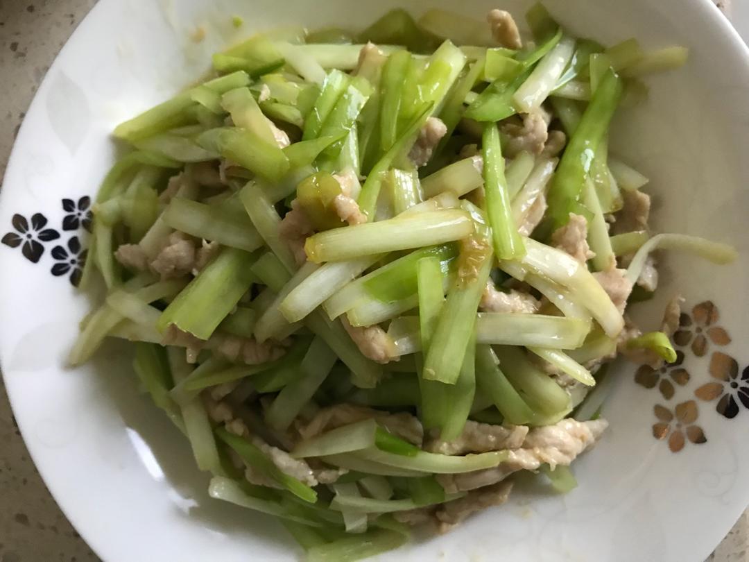 韭黄炒肉丝