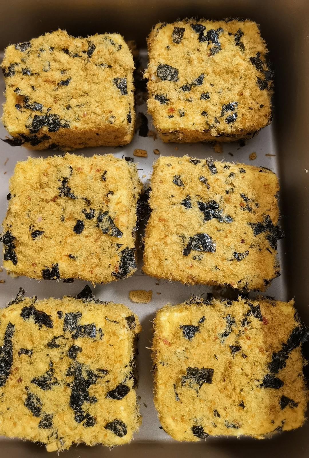 美味海苔肉松小贝