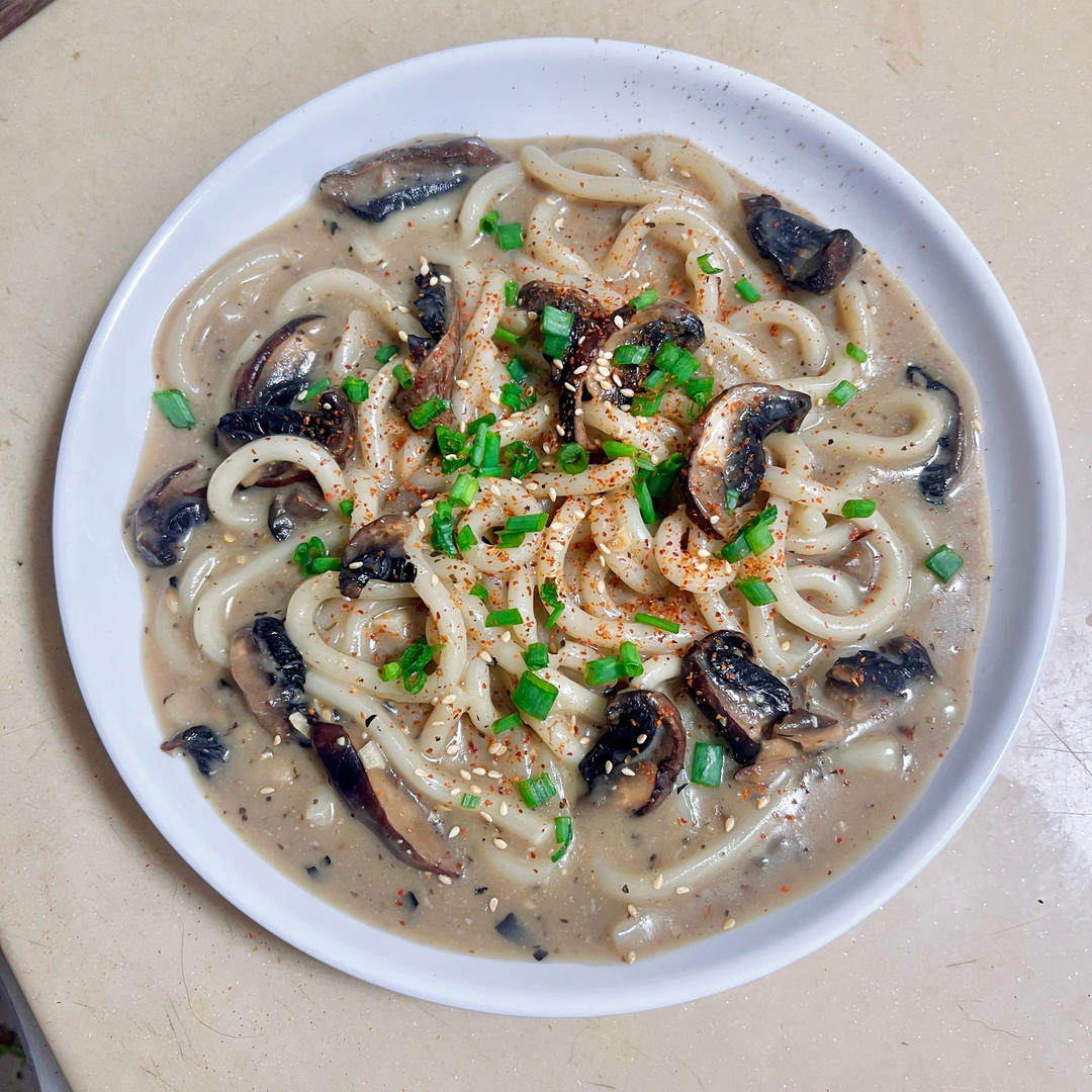 日式味增奶油乌冬面