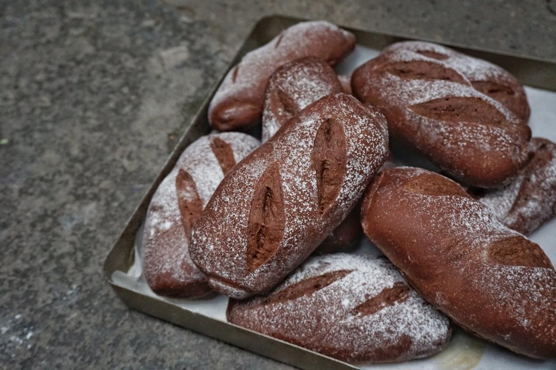 水到渠成之试炼 巧克力甜杏面包