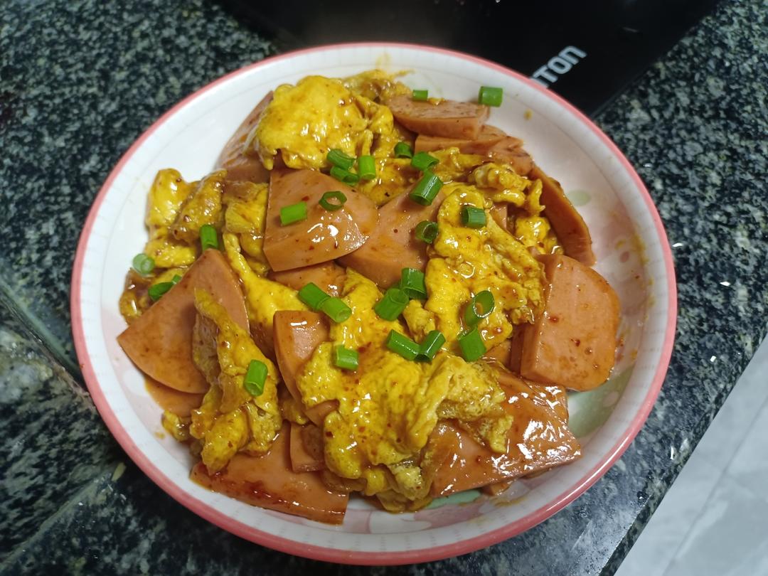 鸡蛋炒香肠