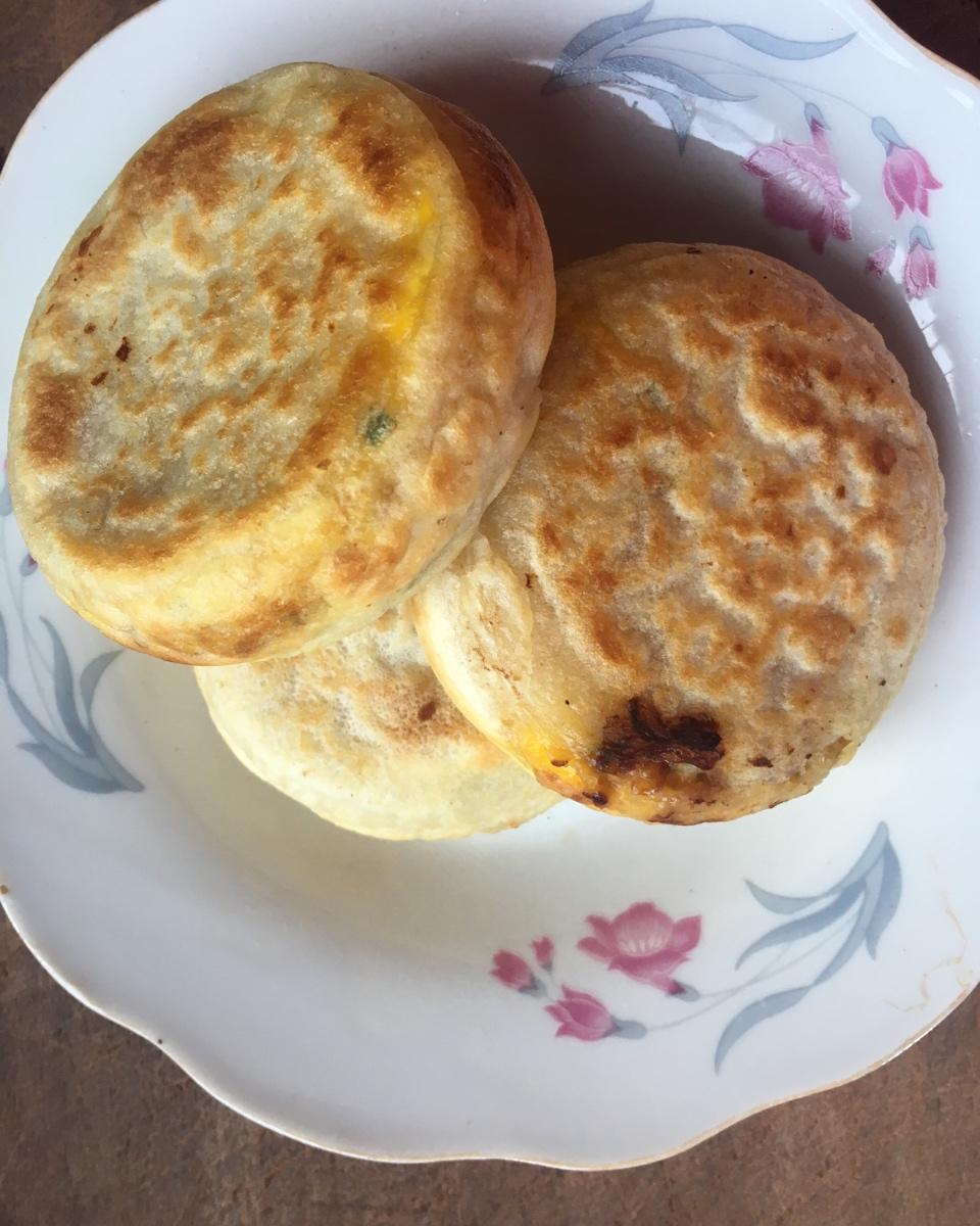 早餐霸王~沉甸甸鸡蛋汉堡