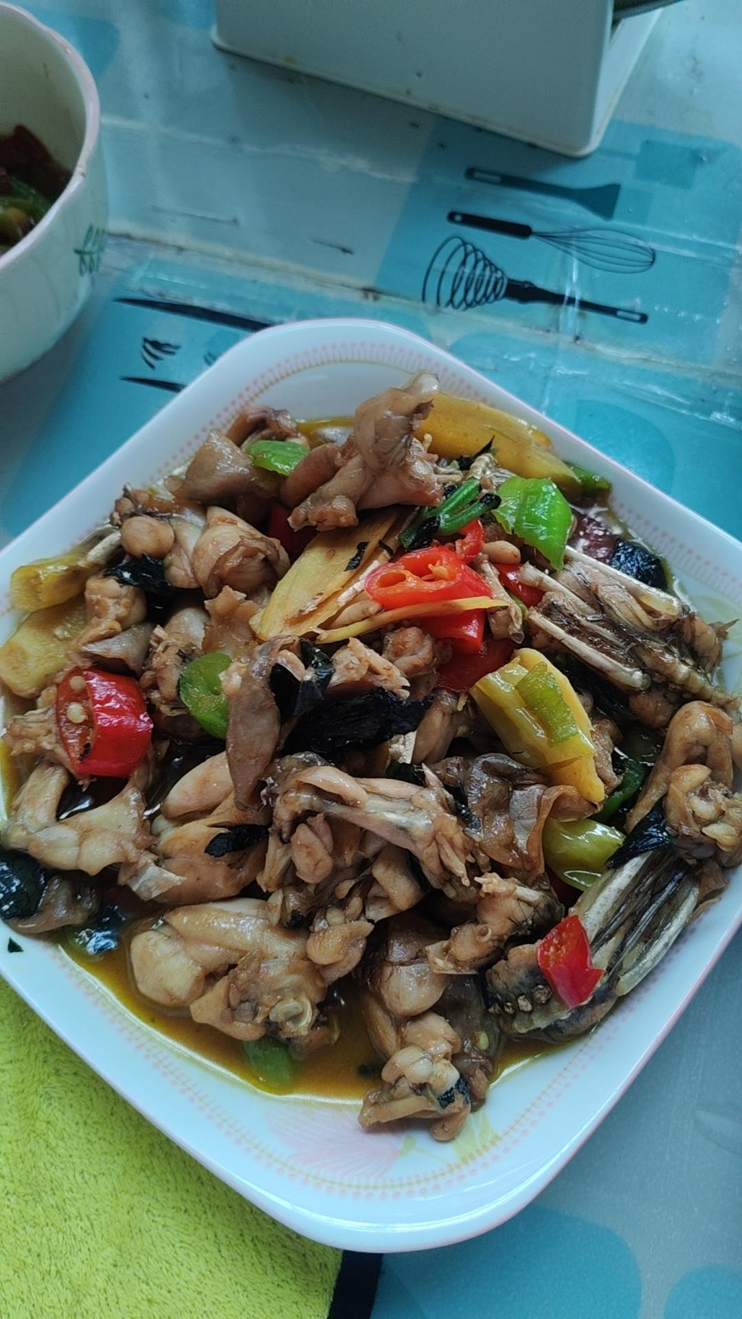 湘菜•紫苏牛蛙
