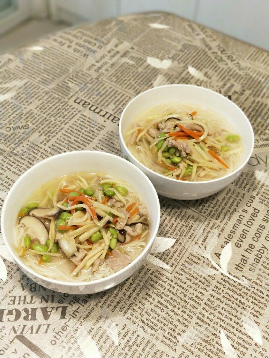 yoyoma做的午餐612018年10月16日