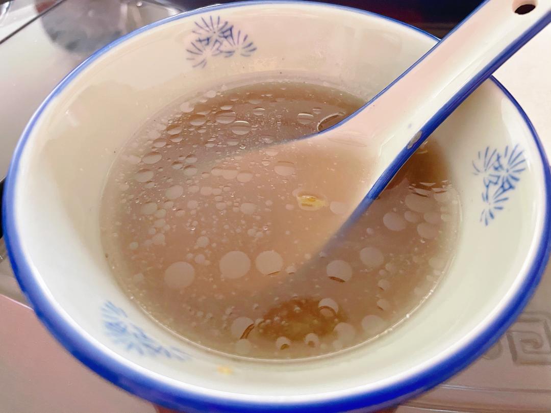 健脾祛湿：千斤拔茯苓猪蹄汤的做法