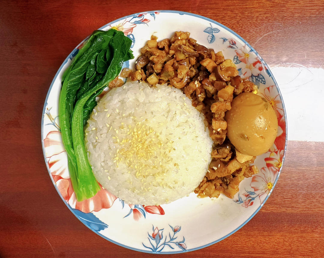 台式卤肉饭