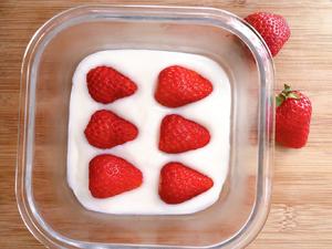 高颜值草莓奶冻🍓5分钟快手小甜品的做法 步骤7