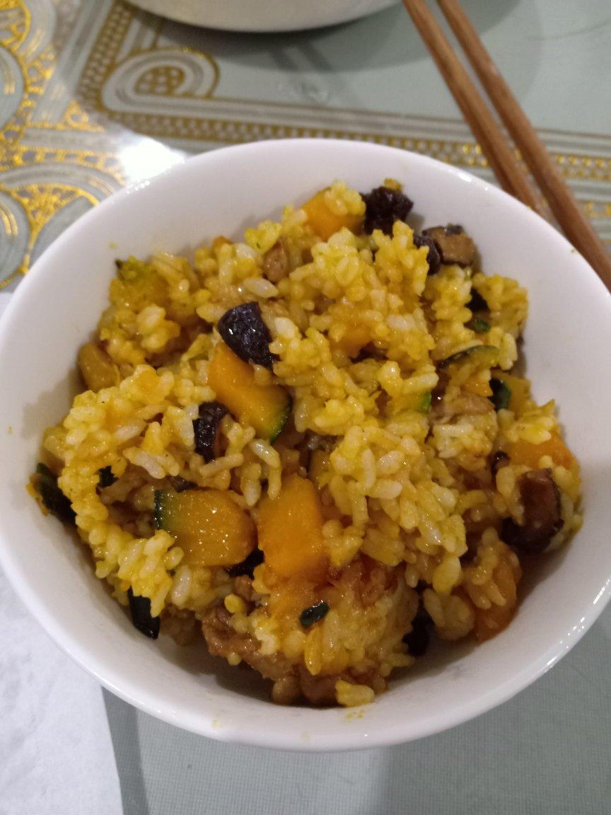 美味到不行的南瓜饭