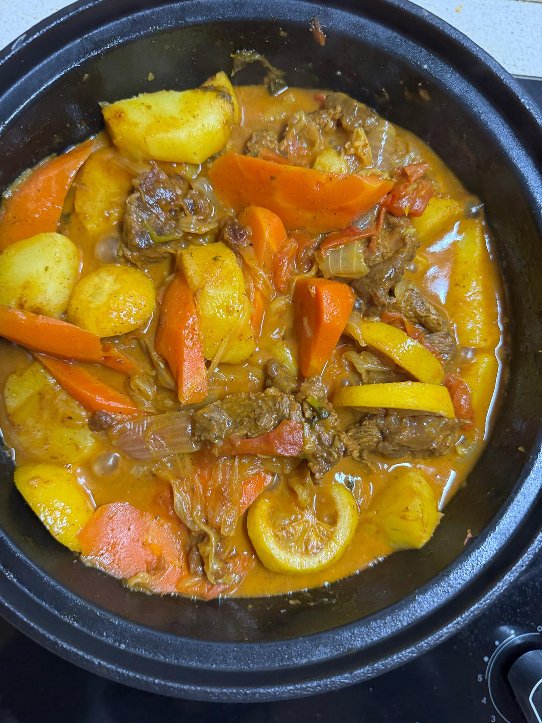 北非摩洛哥名菜-牛肉塔吉锅