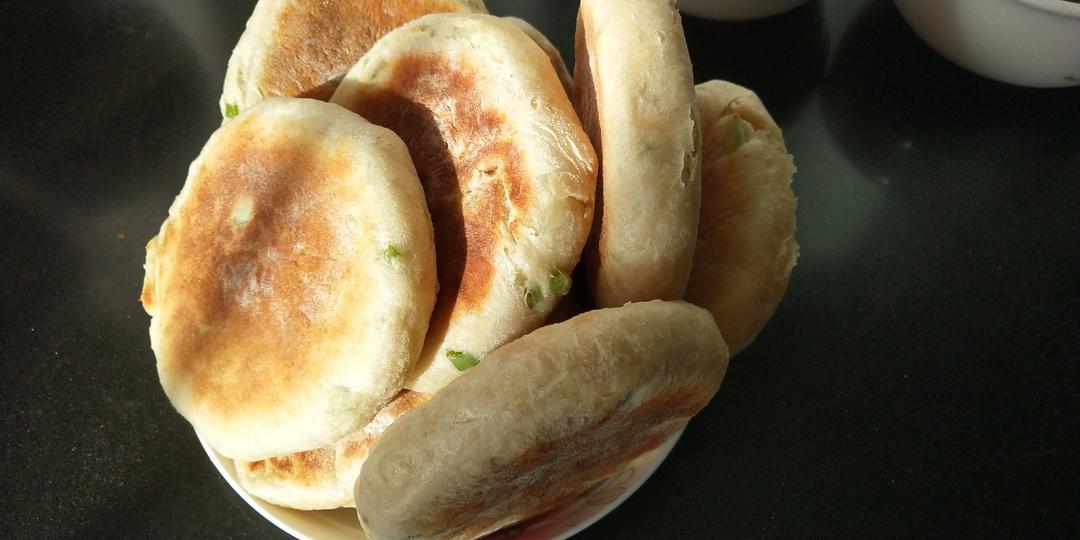 发面椒香葱花饼（超级宣软）