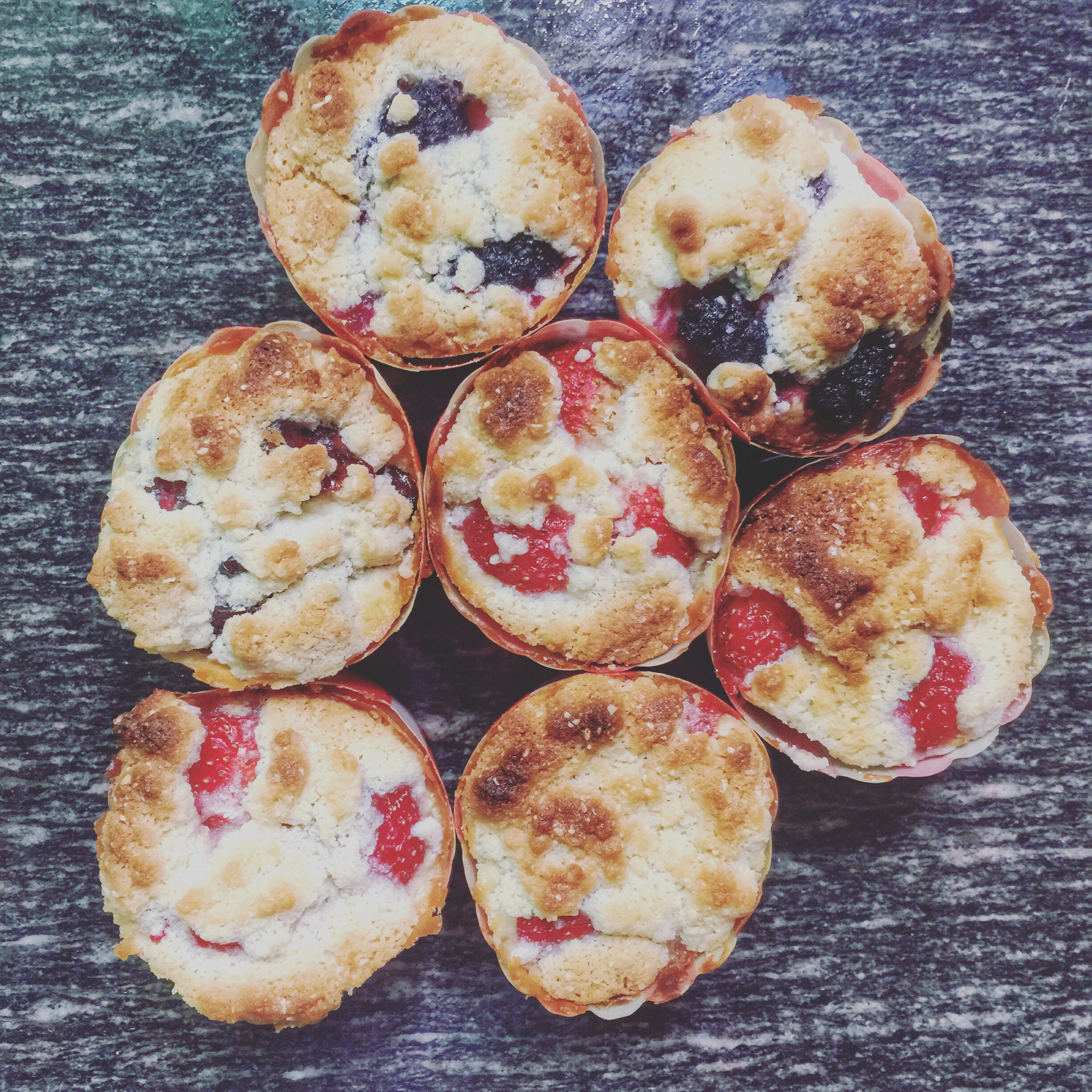 樱桃杏仁酥纸杯蛋糕 Cherry Cupcakes