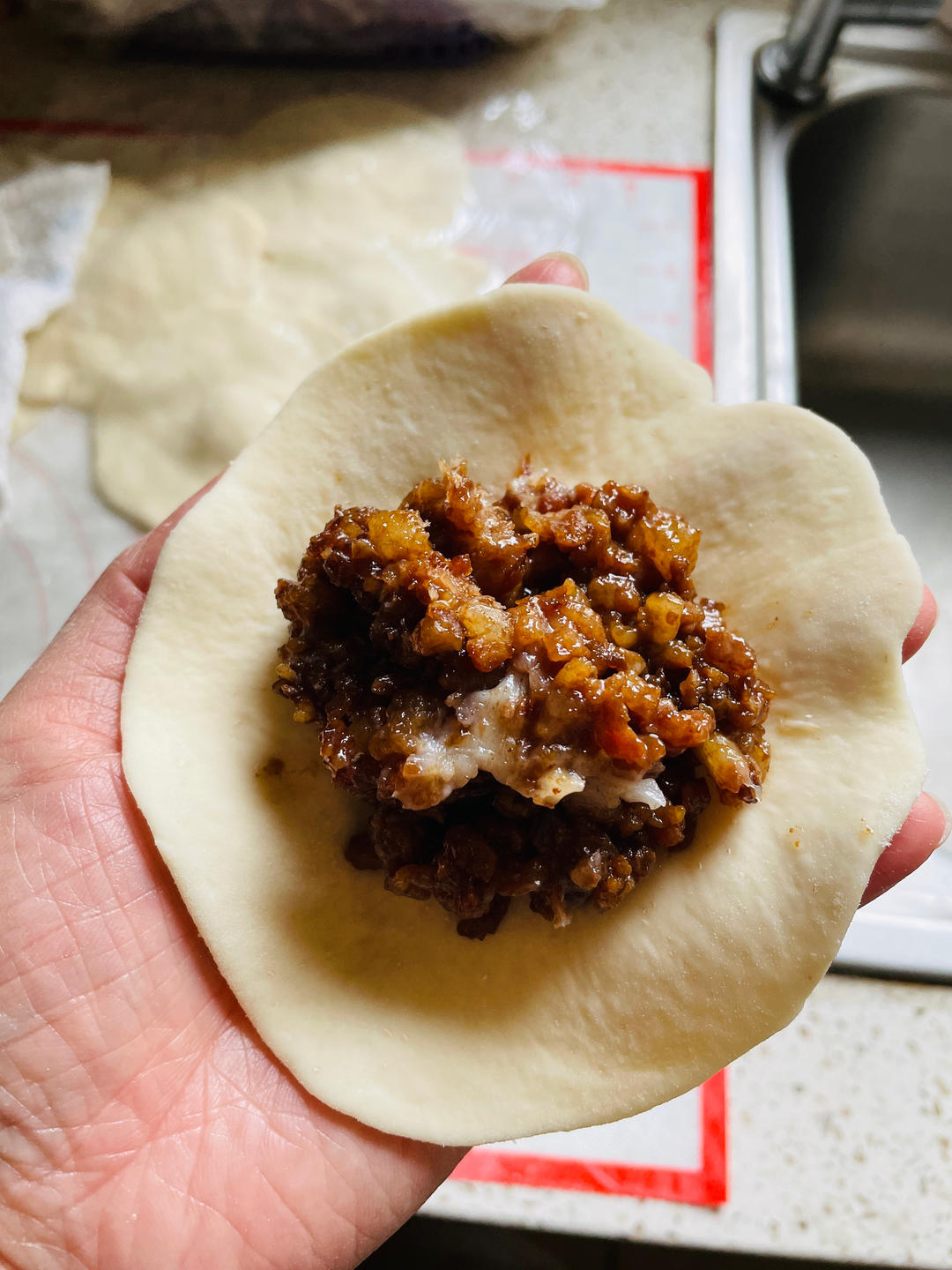 一发肉丁版酱肉包