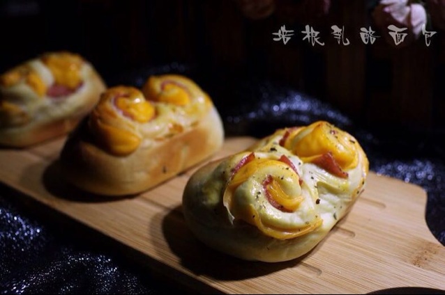 培根乳酪小面包