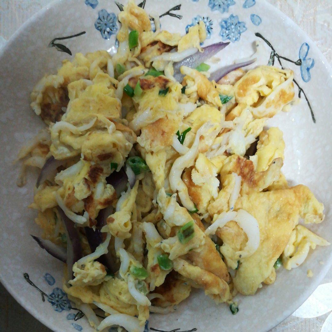 银鱼🐟炒蛋