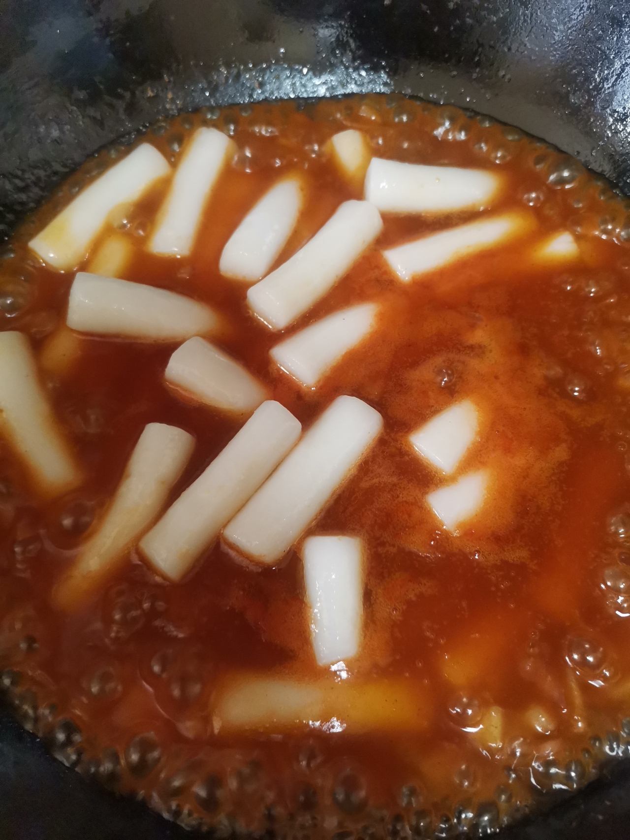 韩式火锅调味酱炒年糕条的做法 步骤8