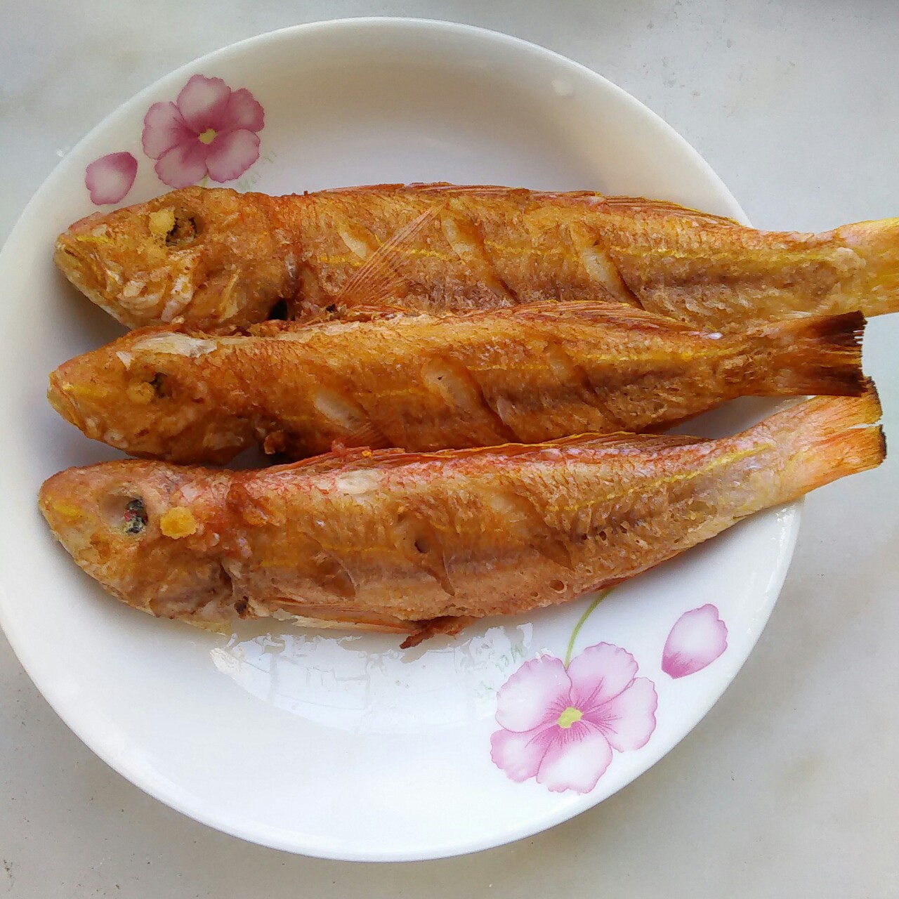 痴人说梦1516做的香煎红三鱼