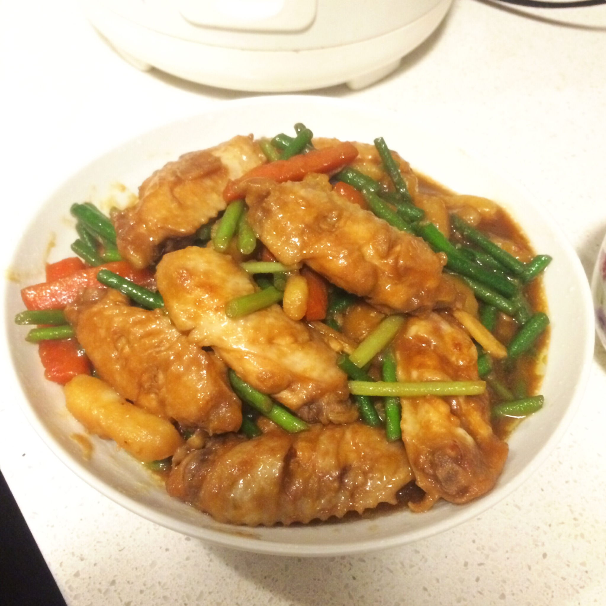 胡萝卜土豆烧鸡翅