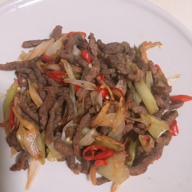 葱爆牛肉丝