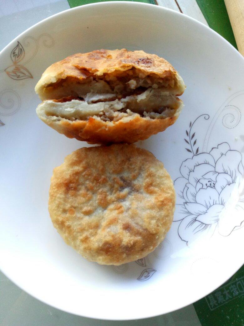 sunshine做的猪肉洋葱馅饼