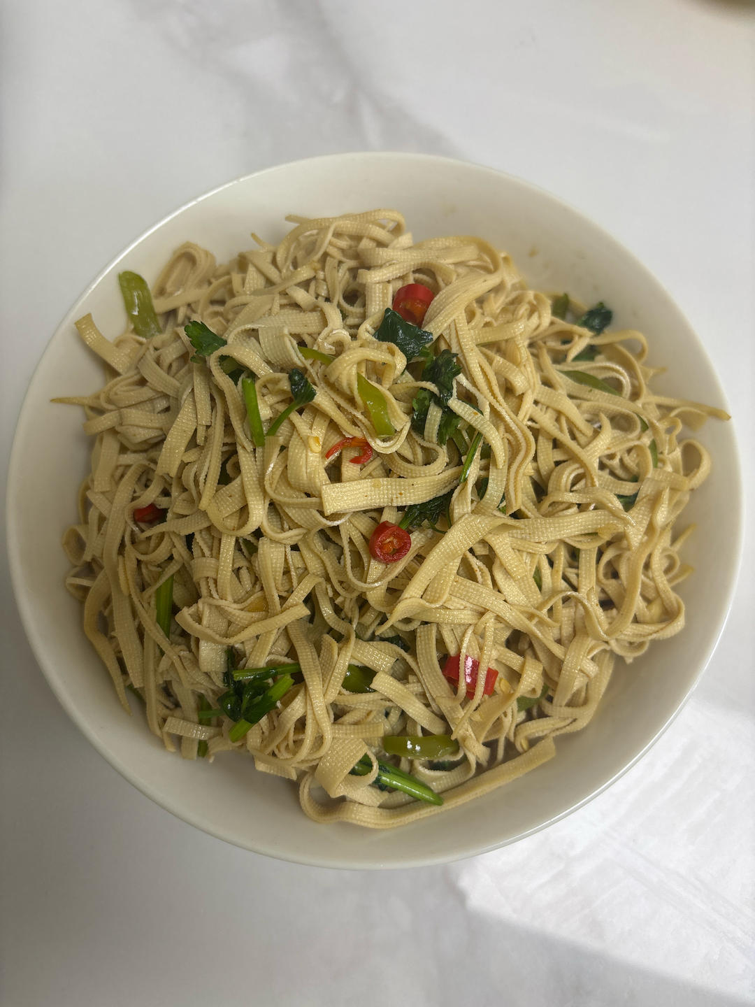 开胃爽口的凉拌豆腐丝