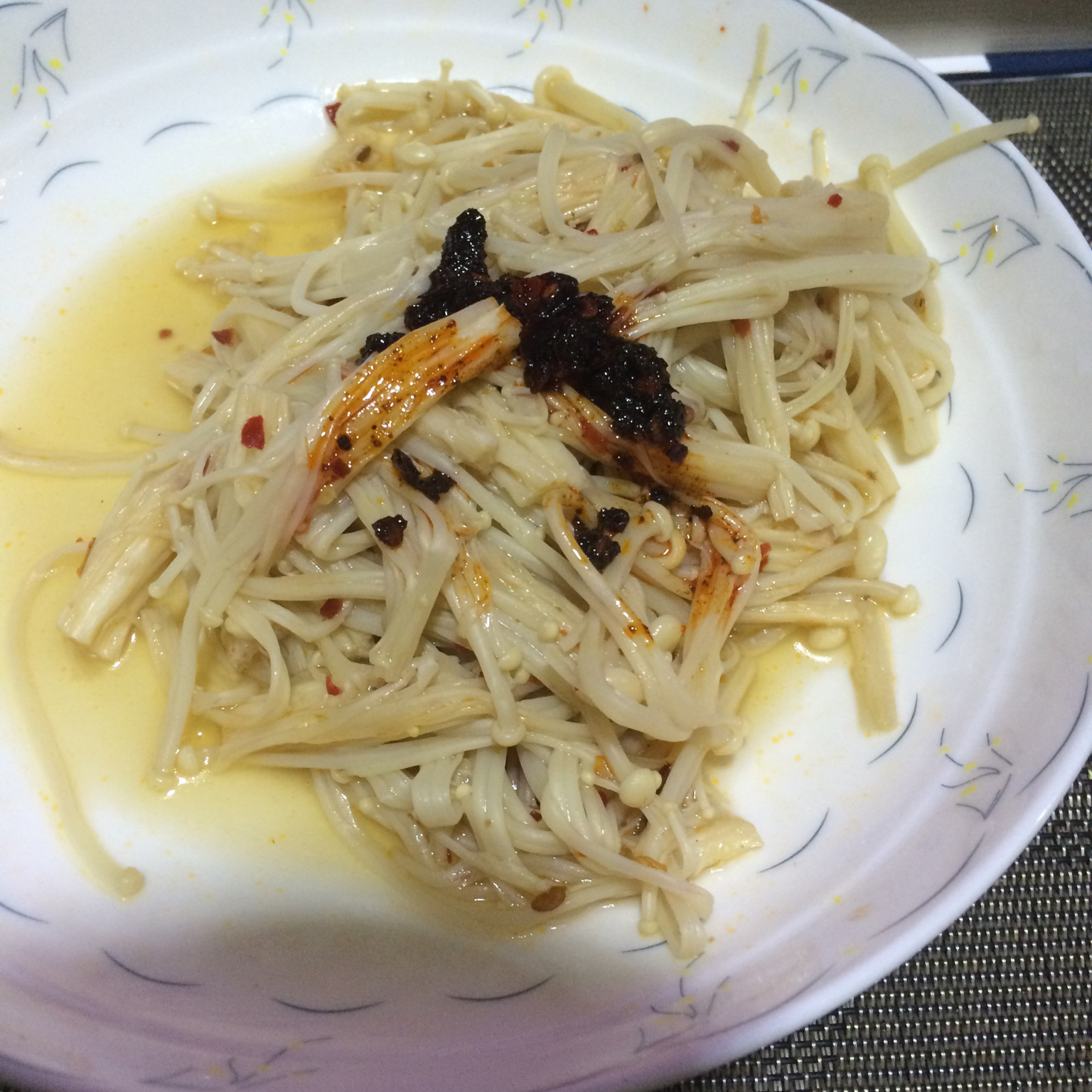 红油金针菇