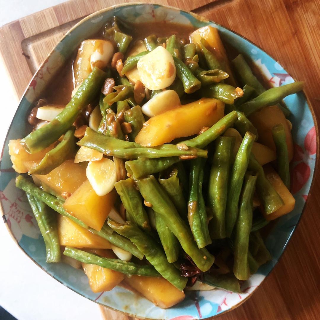 土豆炖豆角