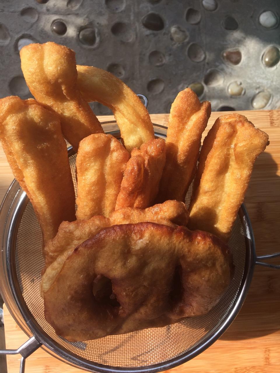 lemon27751做的老北京糖油饼儿│大油条