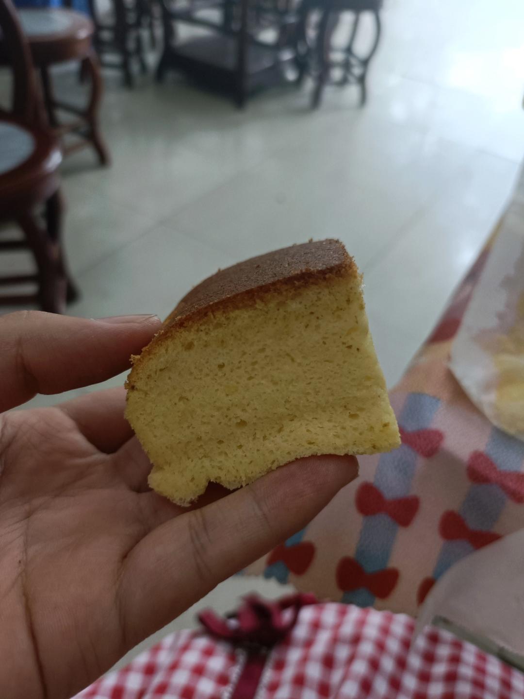 不开裂不回缩不掉皮的酸奶水浴法蛋糕