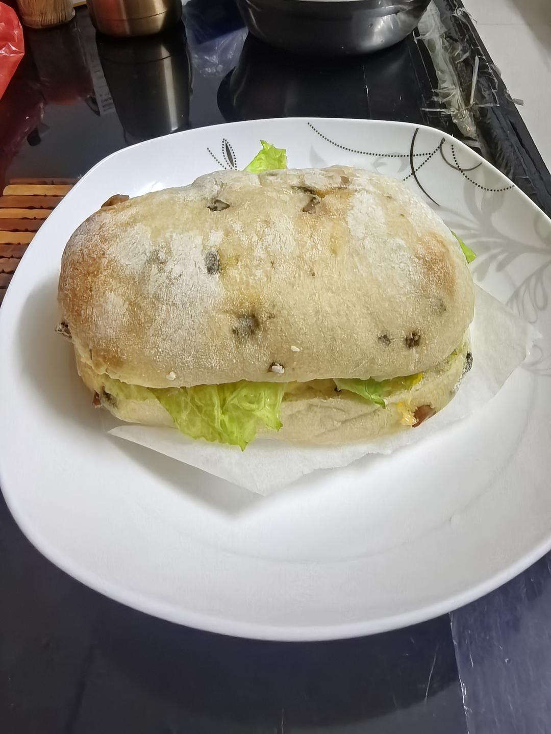阳光明媚的一天