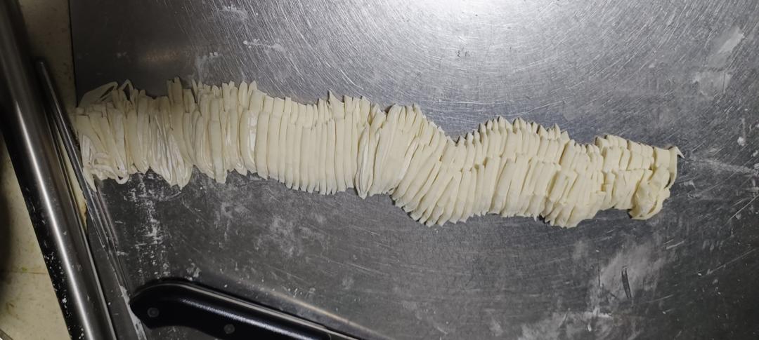 快手纯手工擀面条