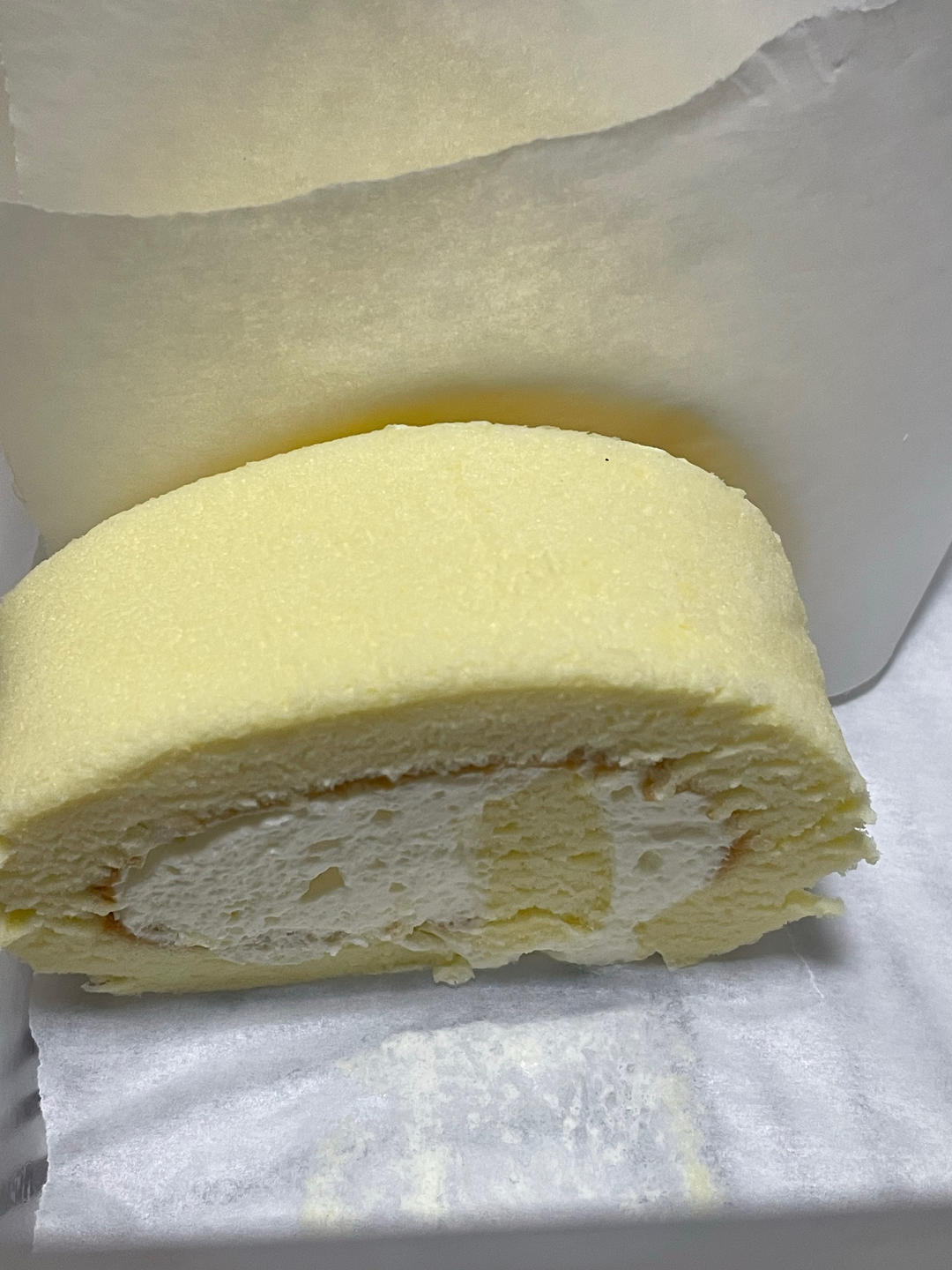 超详细的瑞士卷奶油蛋糕卷原味蛋糕卷的制作方法 饱满不掉皮不开裂（附模具换算方法）