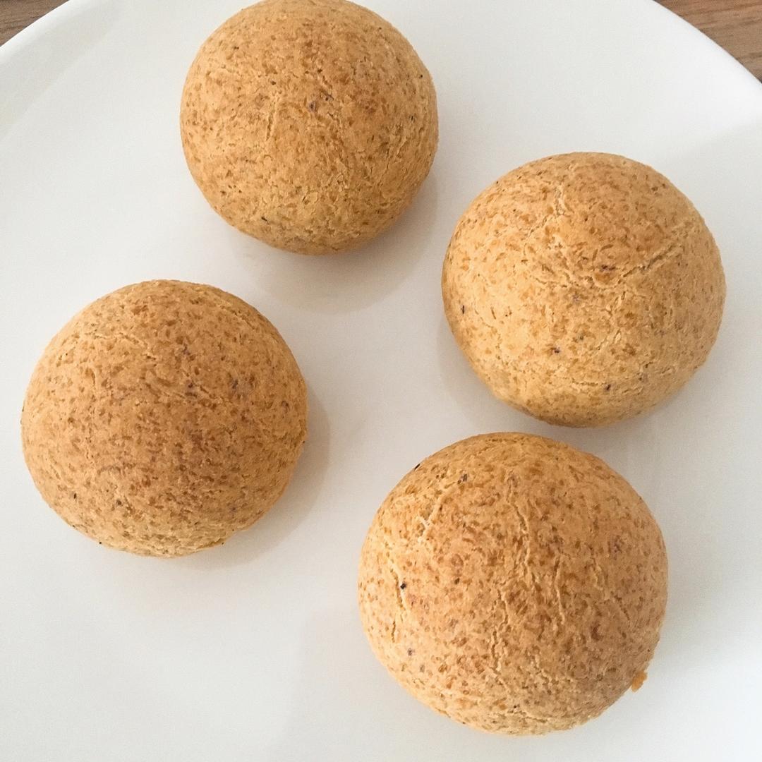 生酮——椰子粉小面包