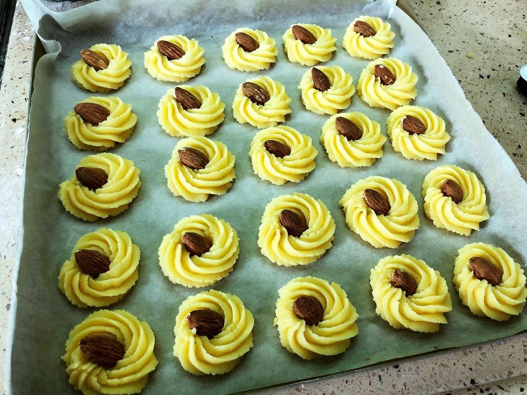 轻松好挤的黄油曲奇（200克总统黄油配方量）